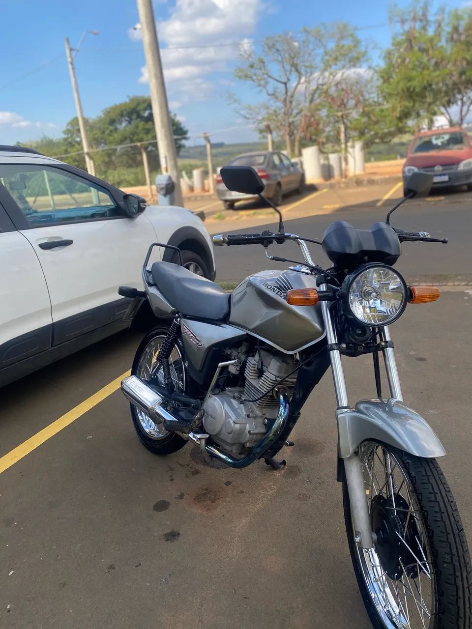 TITAN KS 150 2008 