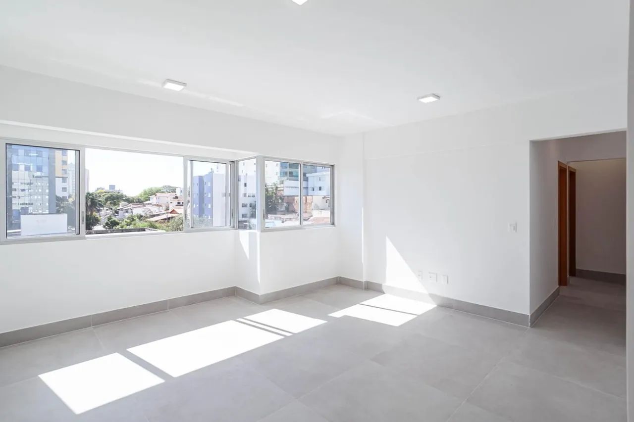 Apartamento à Venda - Liberdade, 3 Quartos, 85 m2