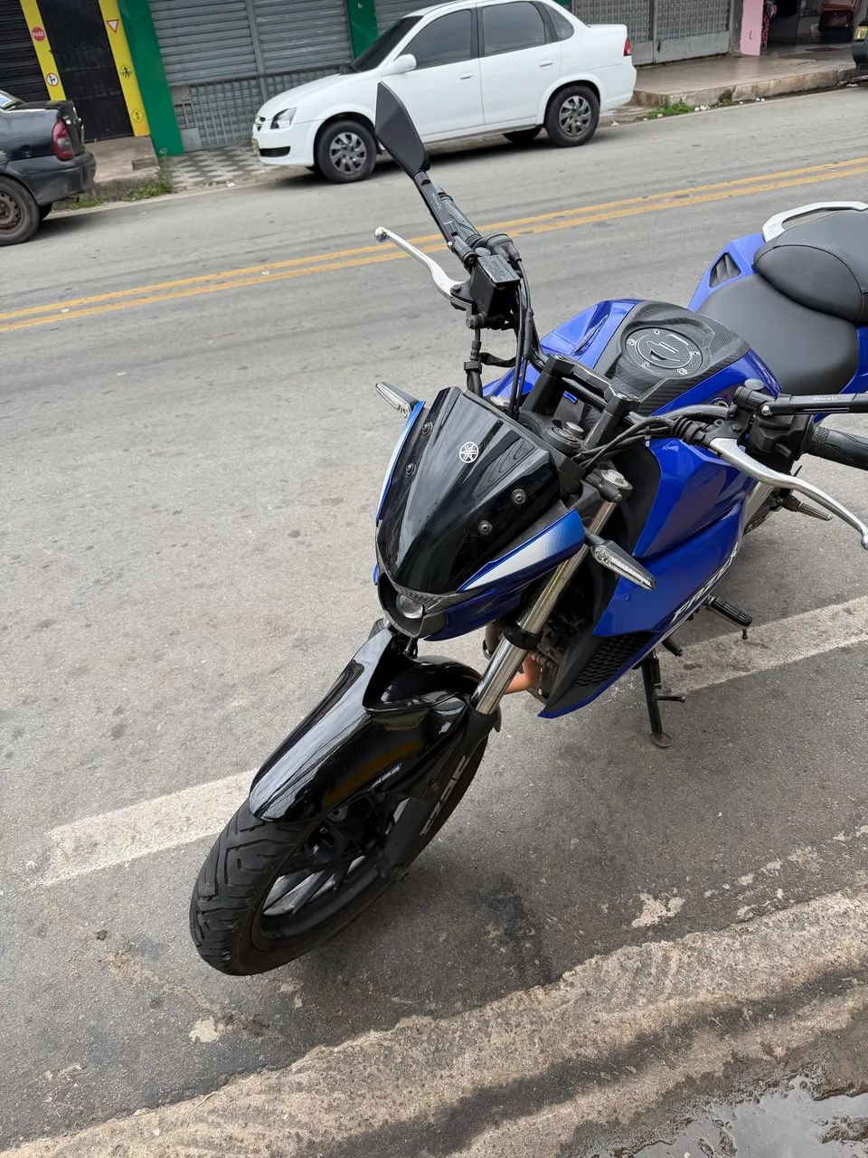 Fazer 250 cilindradas 