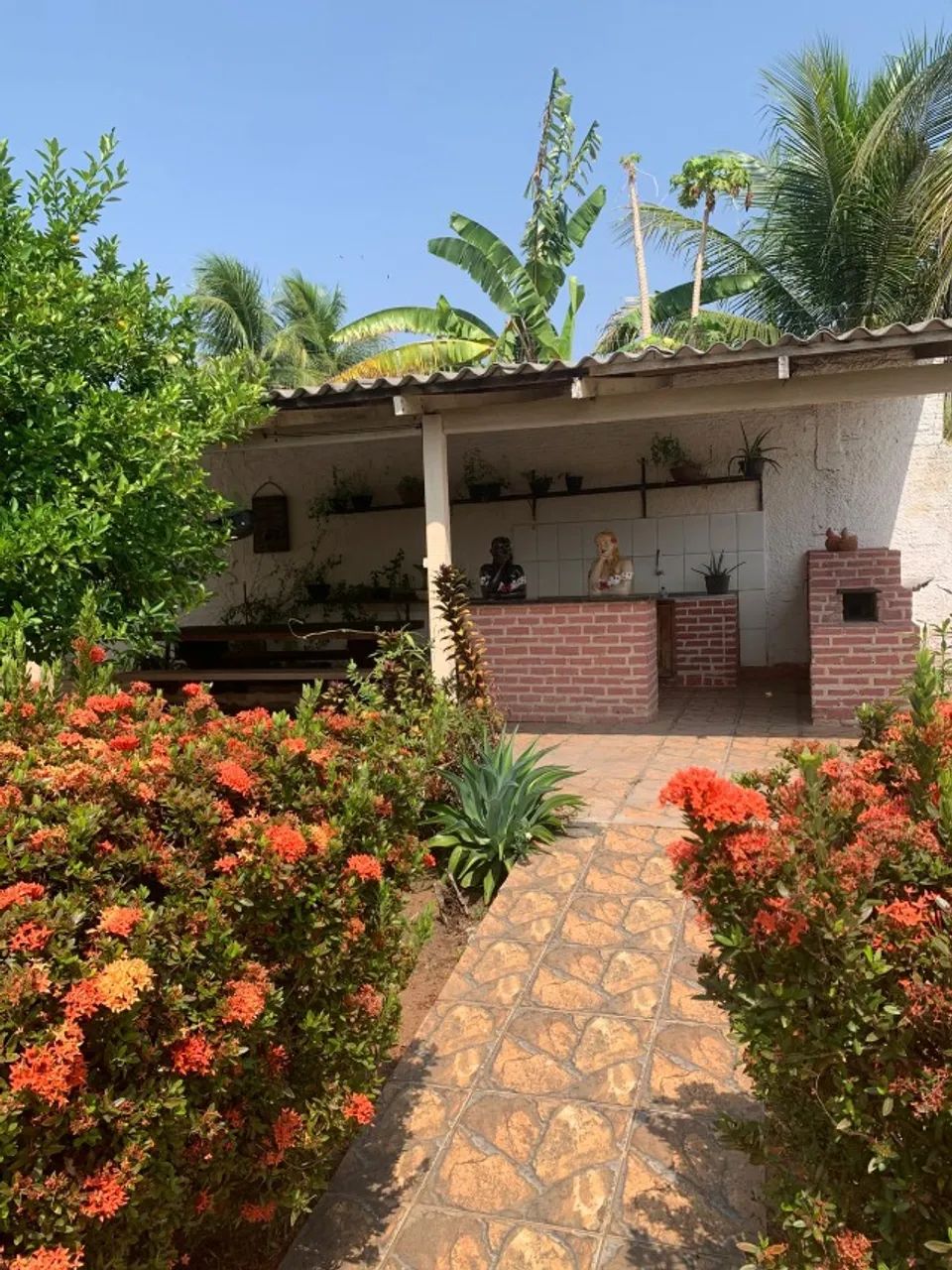 Casa grande com piscina- 3 lotes - 5 quartos - perto do rio - Foto 4