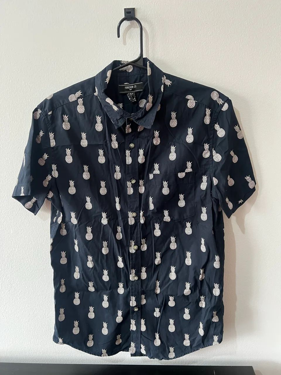 camisa abacaxi forever 21 XP