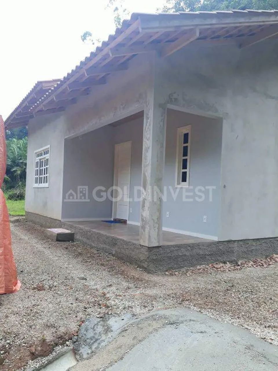 CASA RURAL À VENDA EM BOTUVERÁ  TRANQUILIDADE E NATUREZA