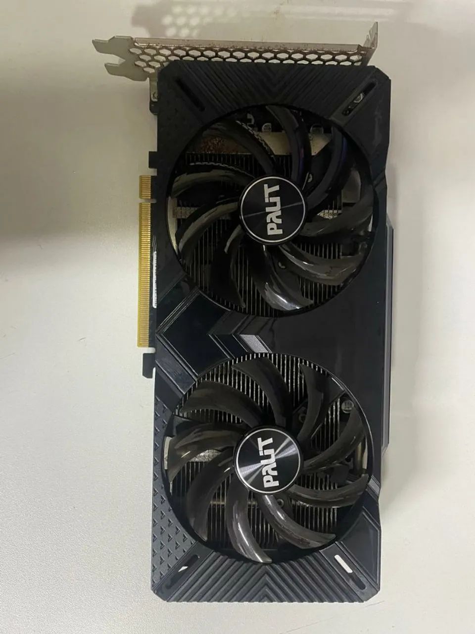 Placa de Video GTX 1660 Super