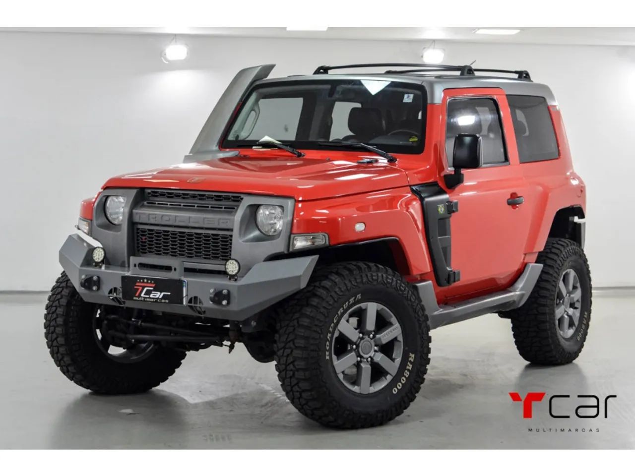 Troller T-4 2015