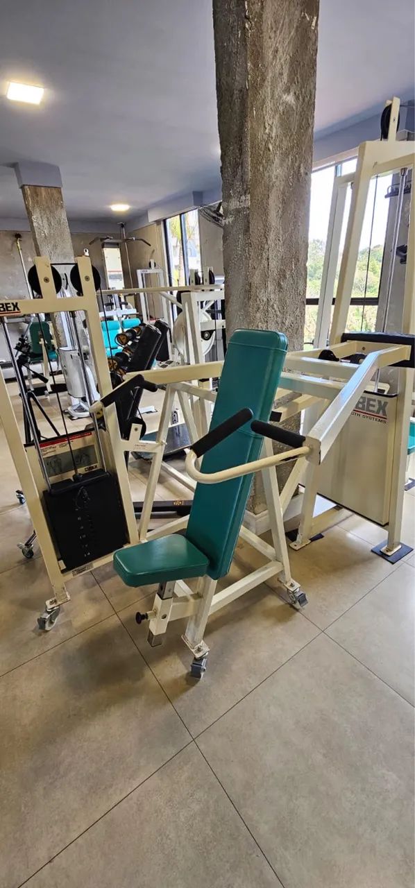 Oportunidade: set de máquinas de musculação Cybex e Life fitness - Foto 5