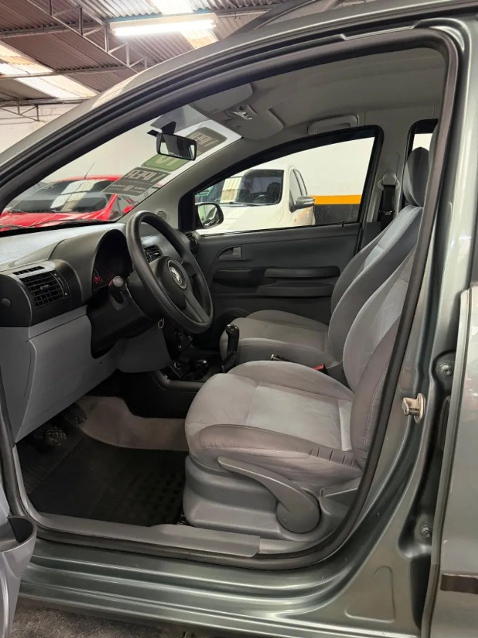 Volkswagen Spacefox 1.6/ 1.6 Trend Total Flex 8V 5p, foto 13 de 18