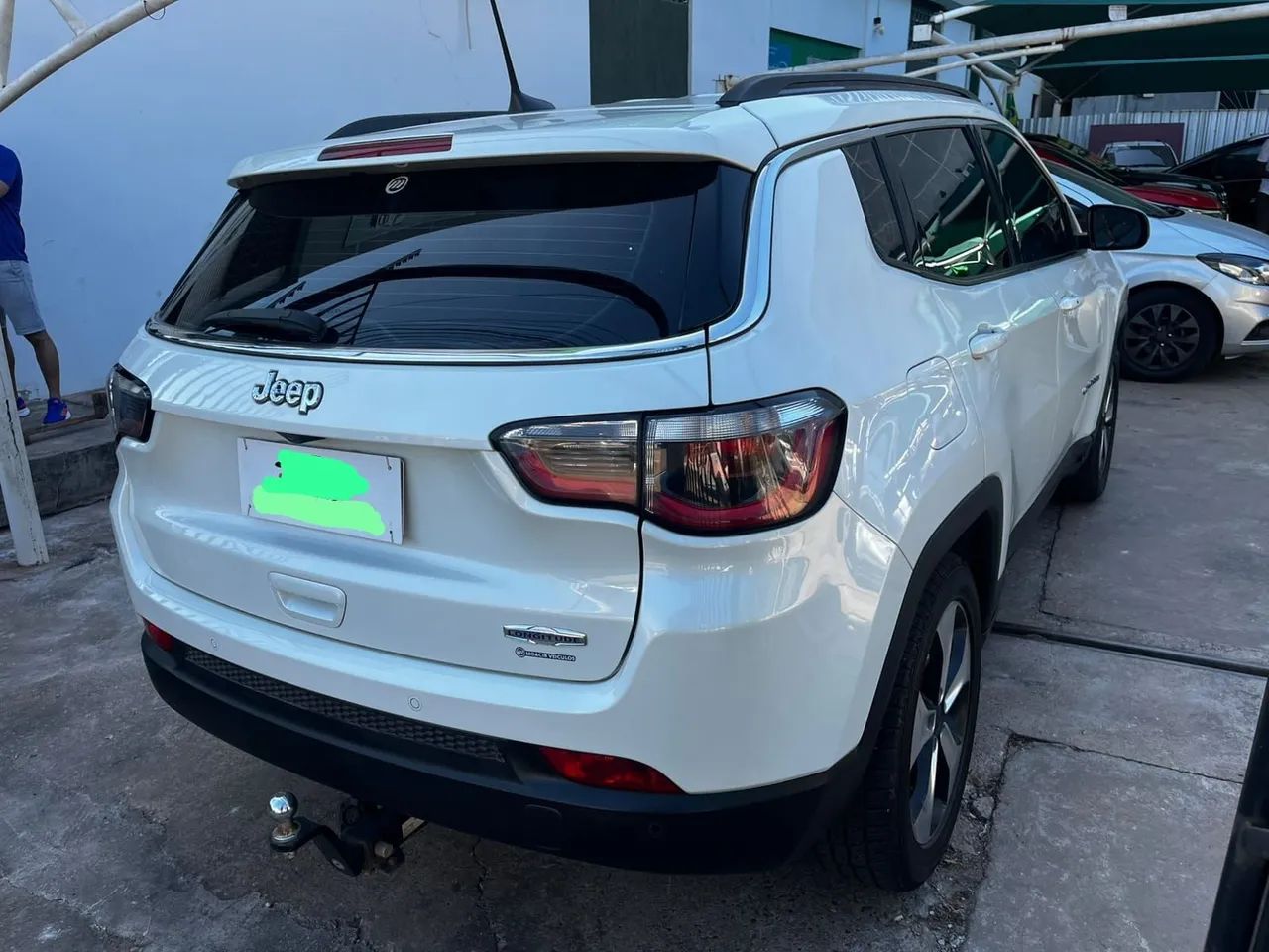 Jeep Compass 2.0 16V FLEX LONGITUDE AUTOMÁTICO 2018