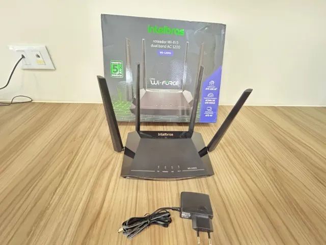 Roteador Wi-fi 5 porta Gigabit W5-1200g Intelbras - Dual Band Ac 1200 - Sem Uso - Foto 2