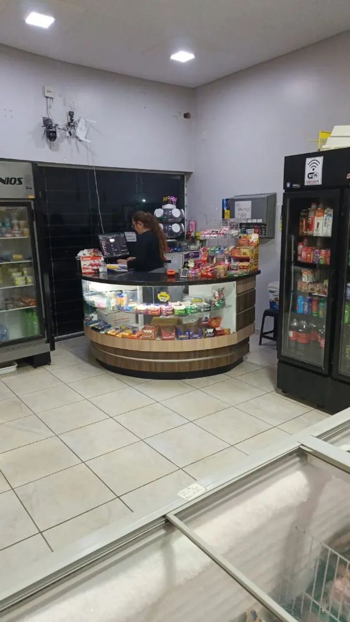 Prateleiras, freezer e balcões - Foto 5