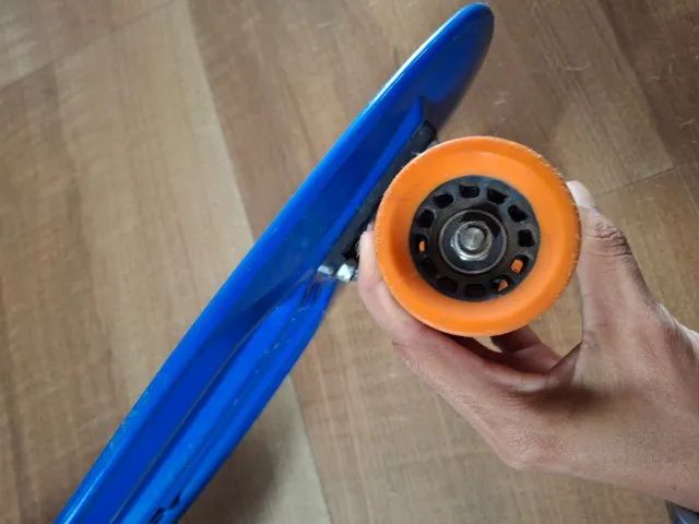 SKATE Mini Cruiser cor Azul rodas Laranjas SEMINOVO - Foto 3