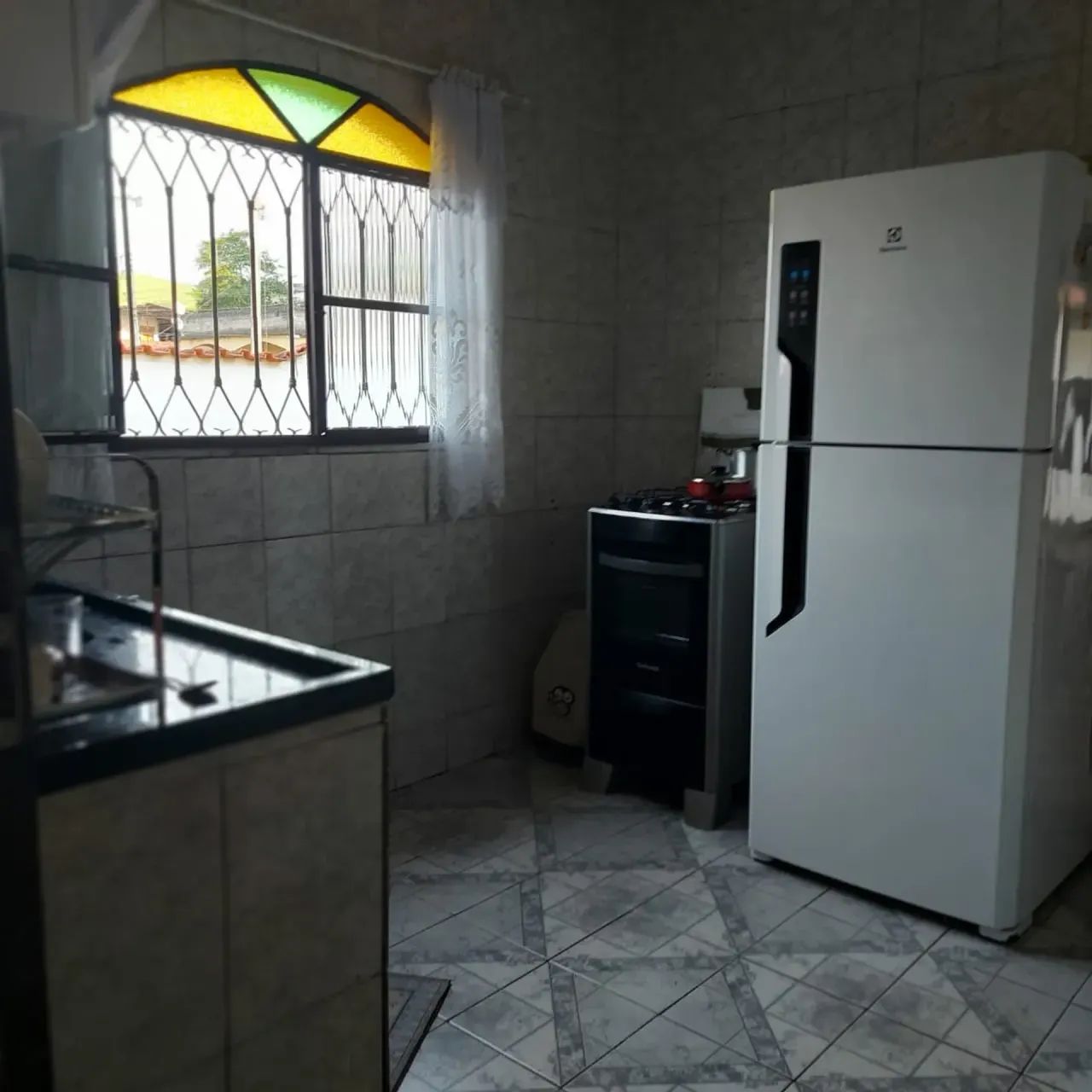 Papucaia- Oportunidade- Linda Casa Próximo do Centro! - Foto 2
