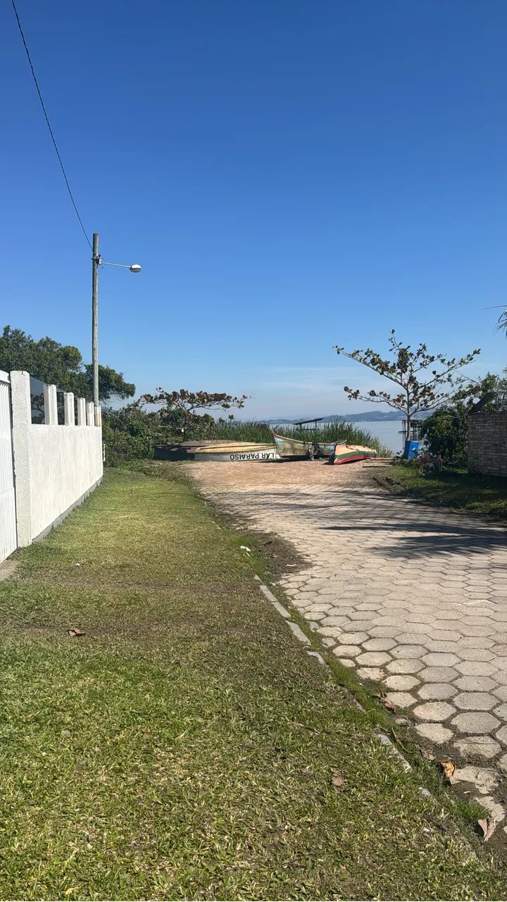 Casa em laguna fundo para lagoa  - Foto 3