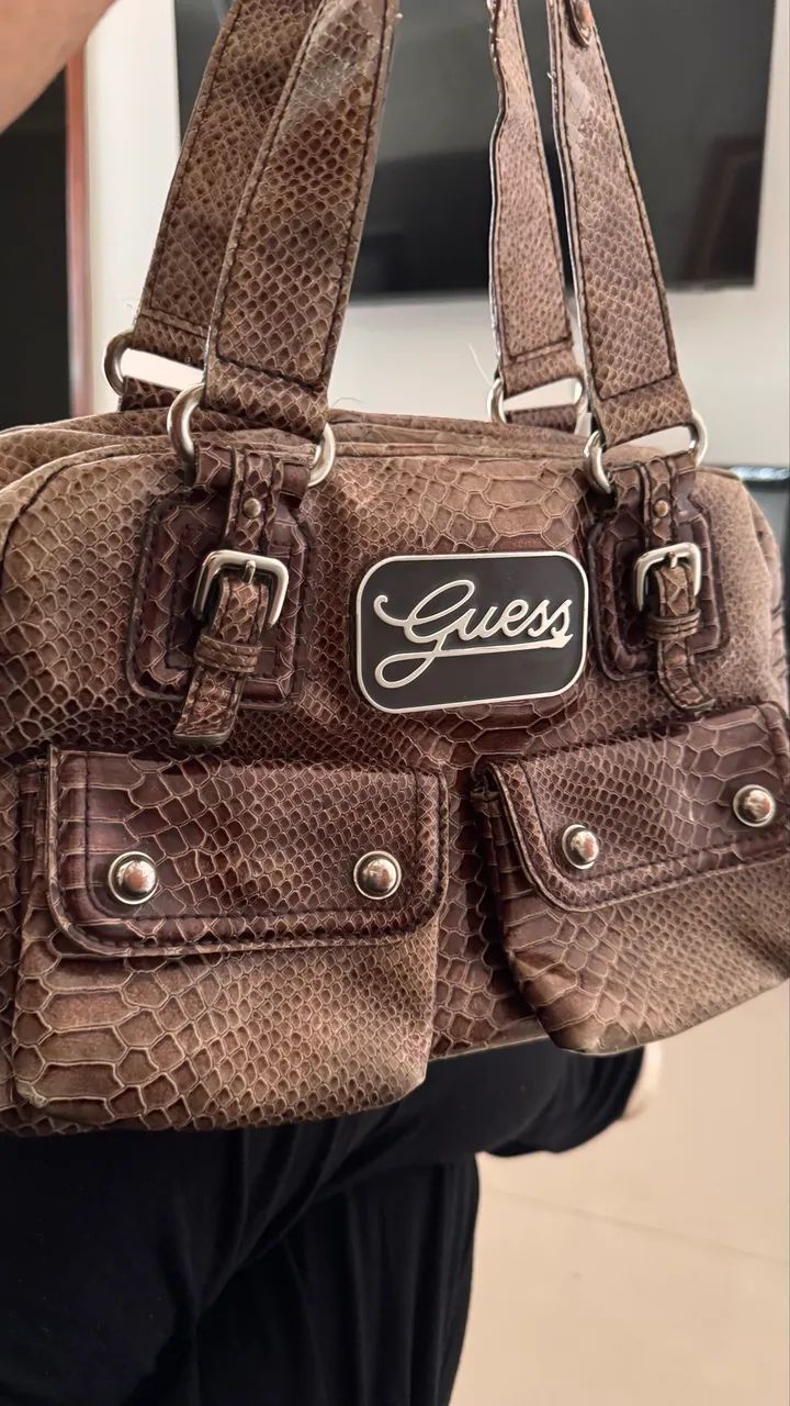 bolsa guess snake