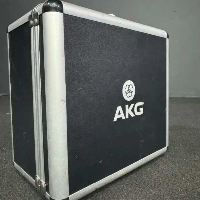 Microfone Condensador AKG P220 Cardioide - Foto 2