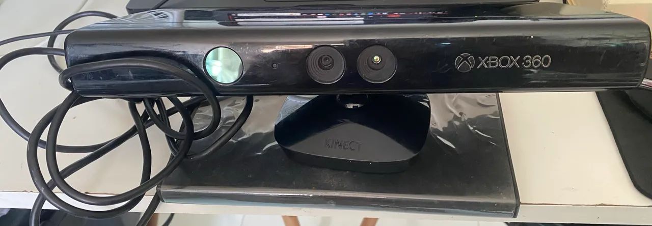 Kinect Xbox 360 + jogo