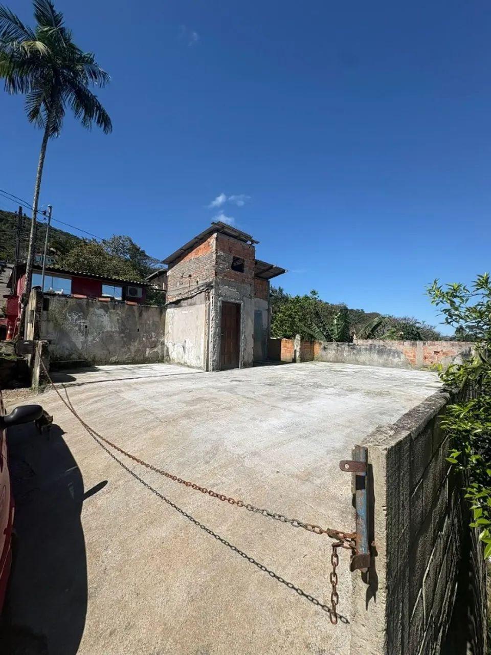 Terreno 115m² na Costeira 