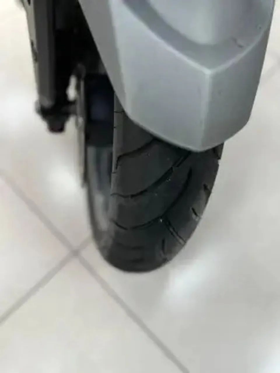 KYMCO AK 550I - Foto 2