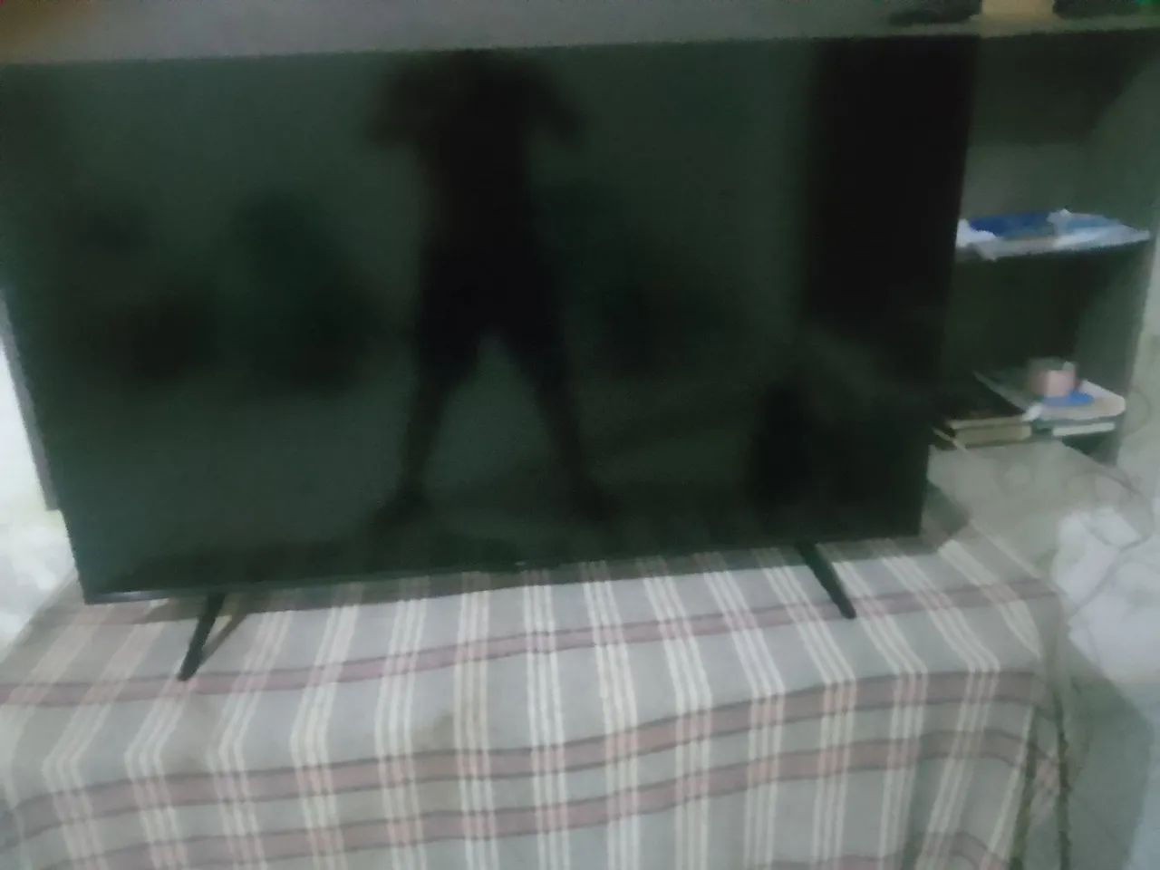 TV de 50 polegadas da  TCL  nova 