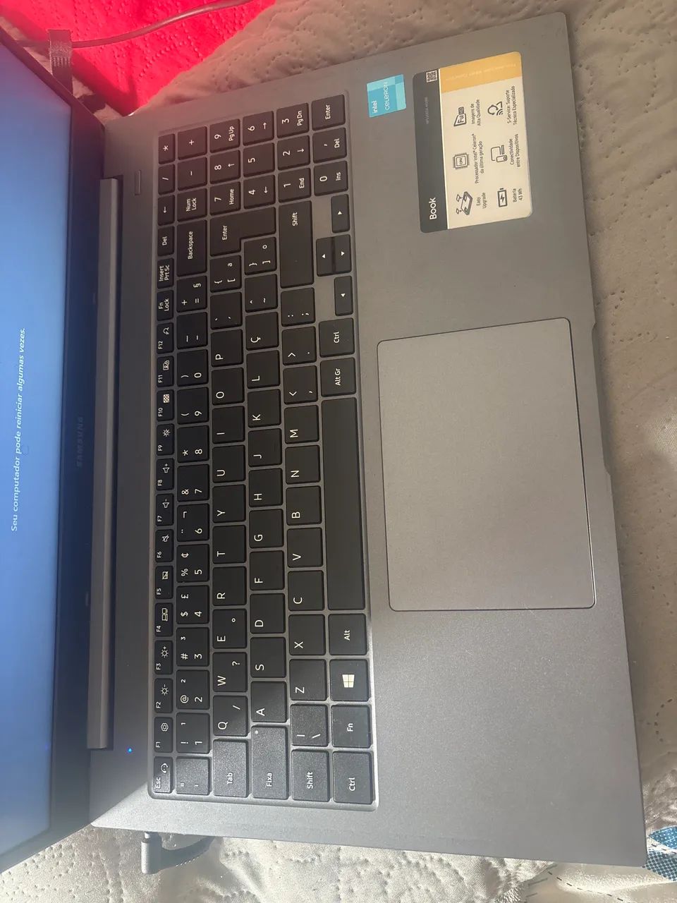 Notebook Samsung Book NP550XDA | SSD 250GB | 4GB RAM | Windows 11 - Foto 4
