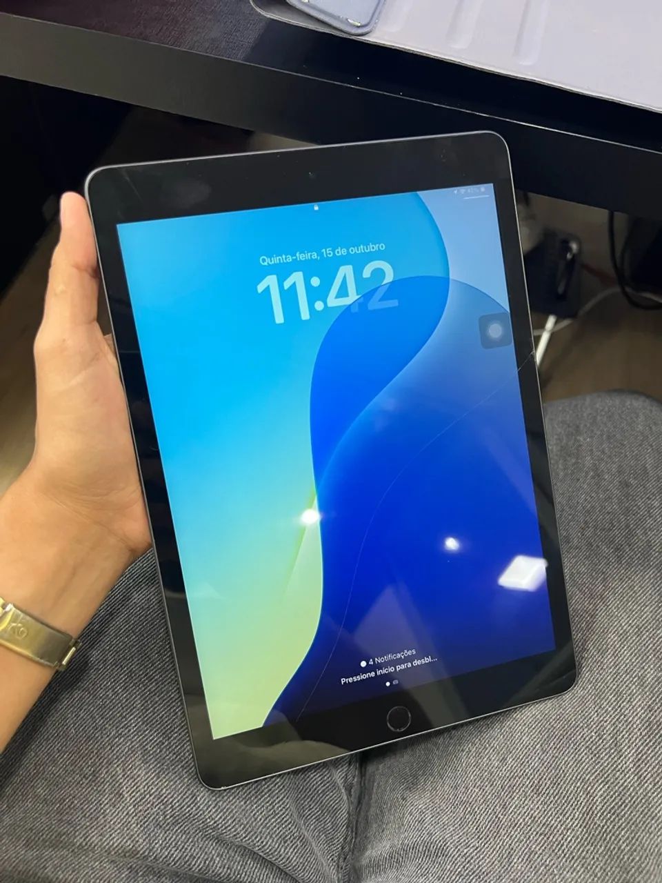 iPad 9ª geração com caneta - 64gb