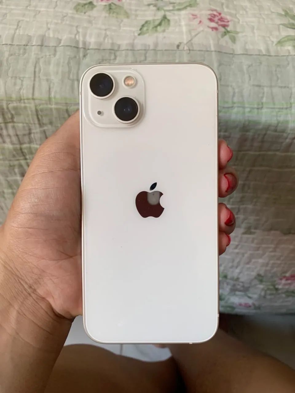 iPhone 13, em perfeito estado de conservação. Cel é 128 Gigas. Tel *35 - Foto 5