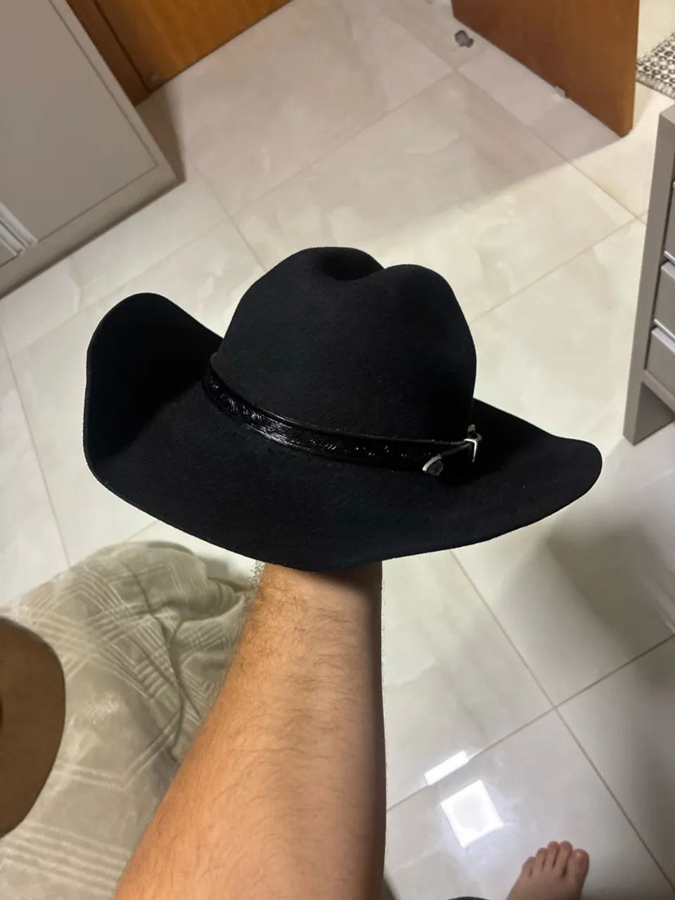 Chapéu Pralana preto tamanho 56