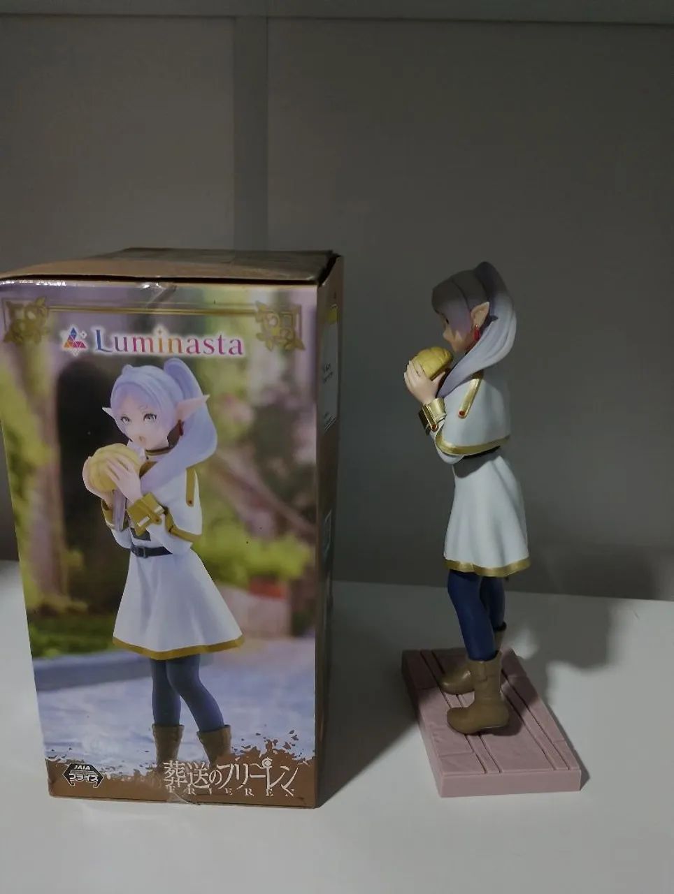 Frieren sega luminasta  - Foto 2