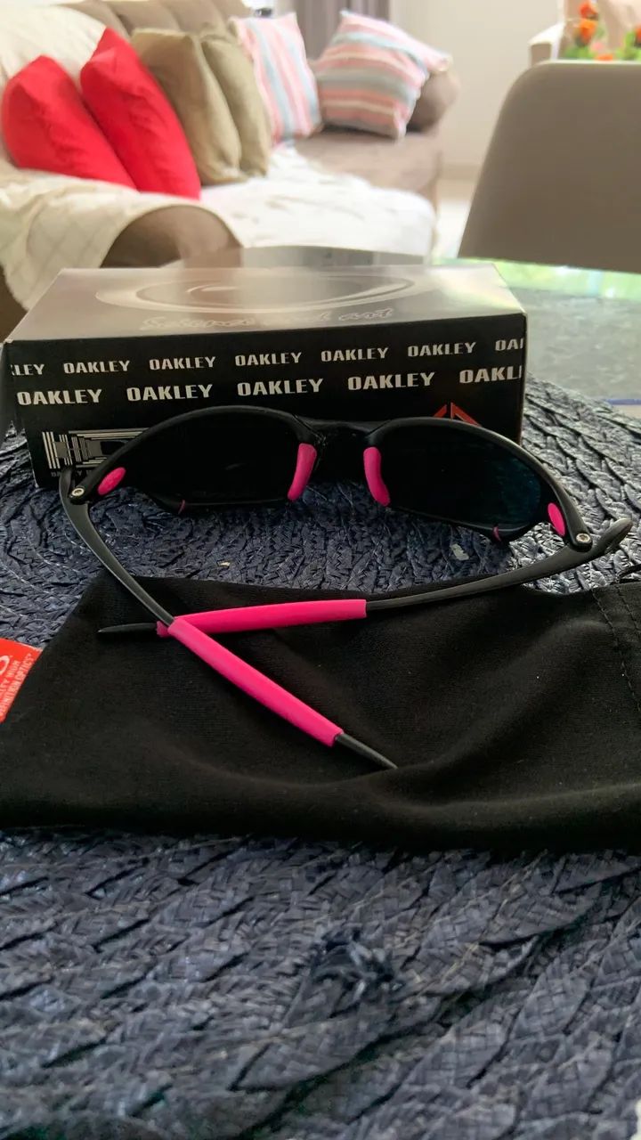 Lupa OAKLEY pesadinha com caixa! - Foto 2