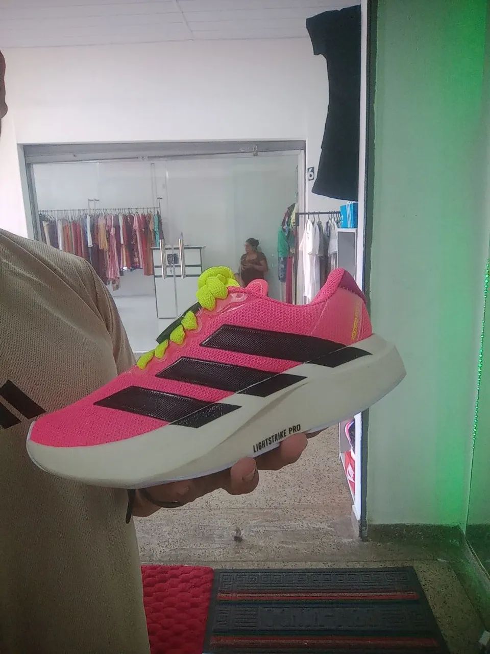 tênis feminino 