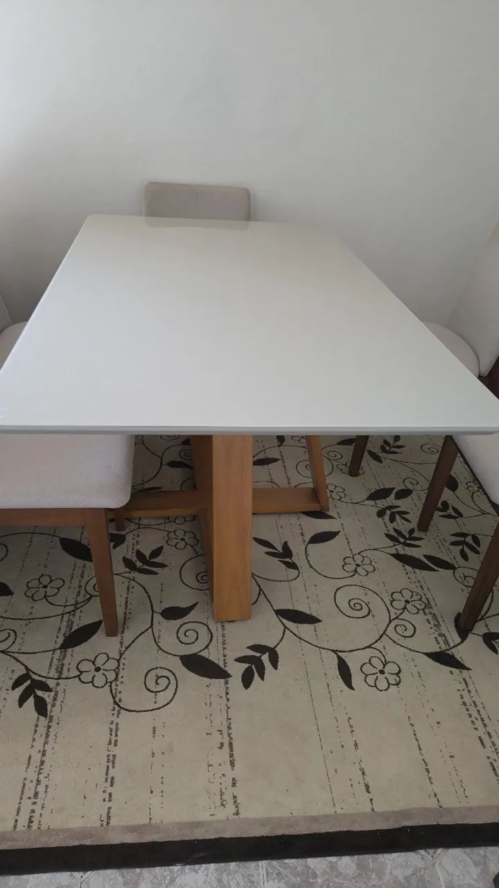 Mesa com 6 cadeiras  - Foto 2