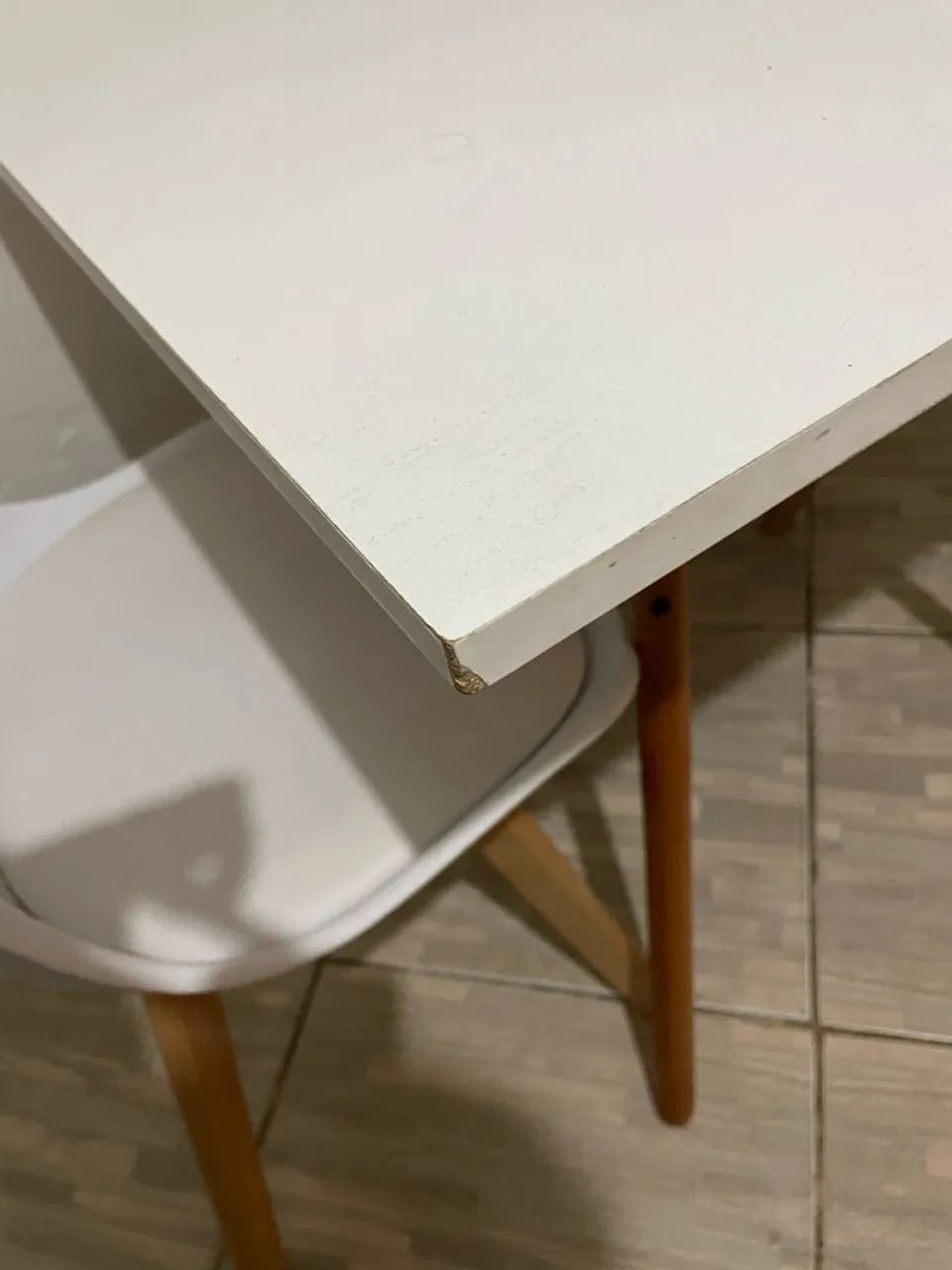Mesa com 2 cadeiras  - Foto 4