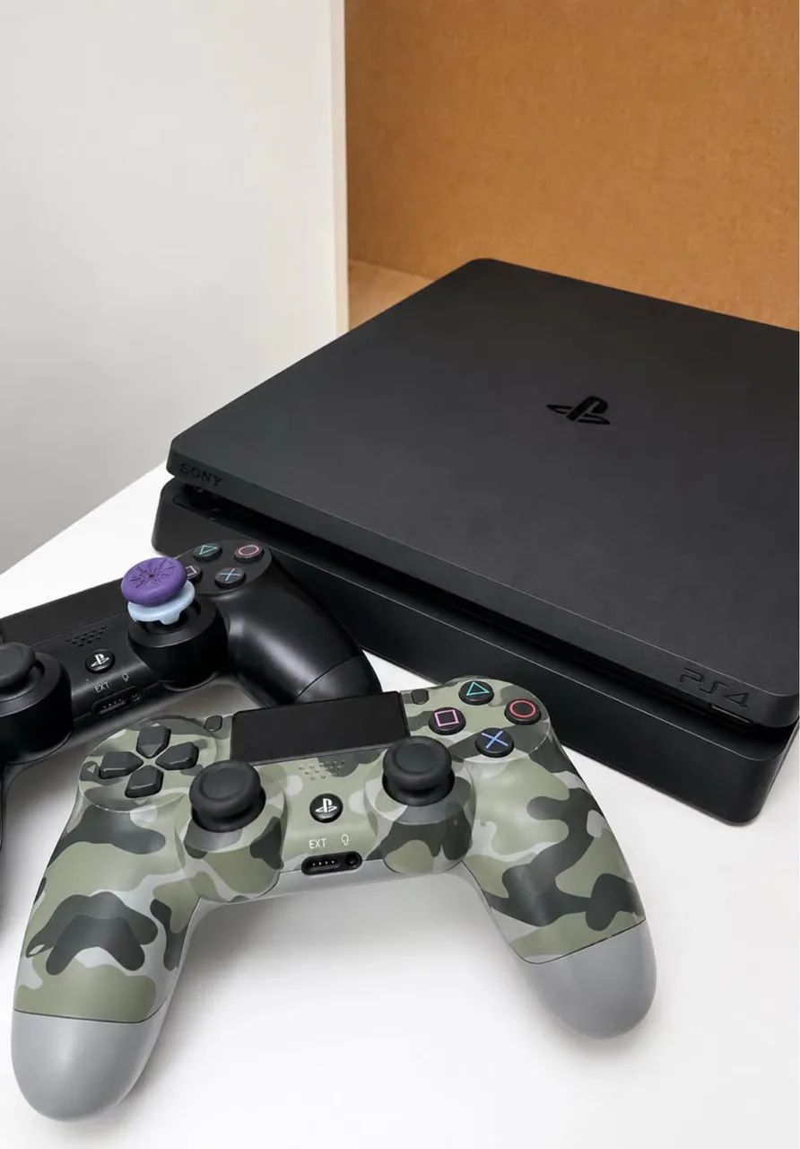 PlayStation 4 Slim
