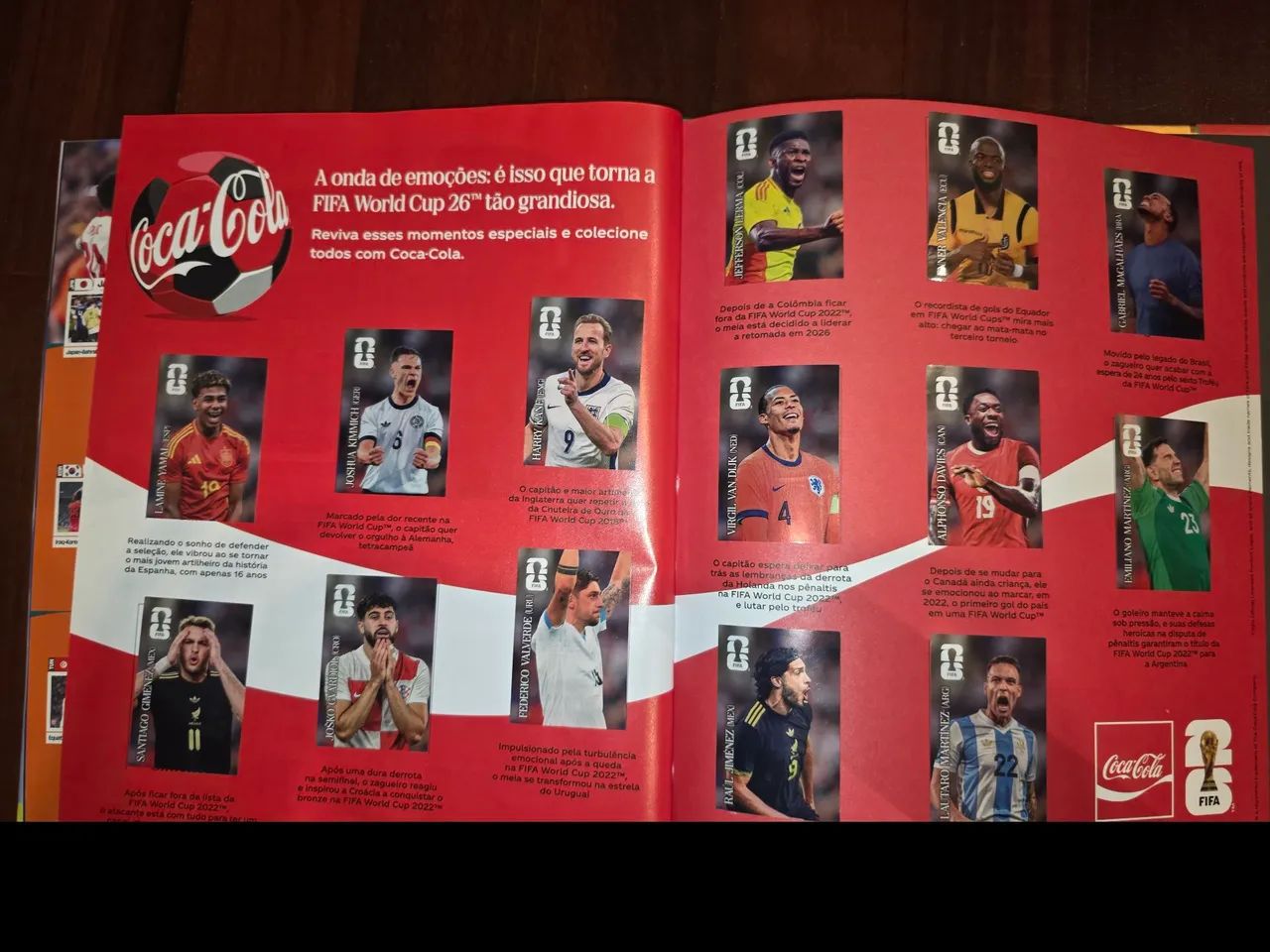 Álbum Capa Dura Dourado Copa 2026 completo  - Foto 4