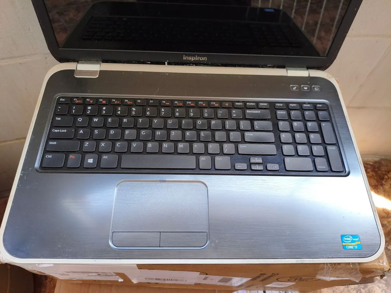 Inspiron 17R/5720 Core I7 com defeito - Foto 4