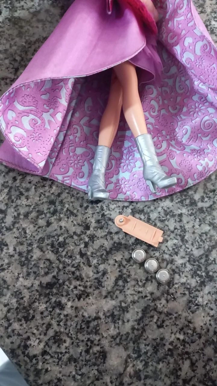 Boneca Keira Barbie Princesa e Pop Star - Foto 2