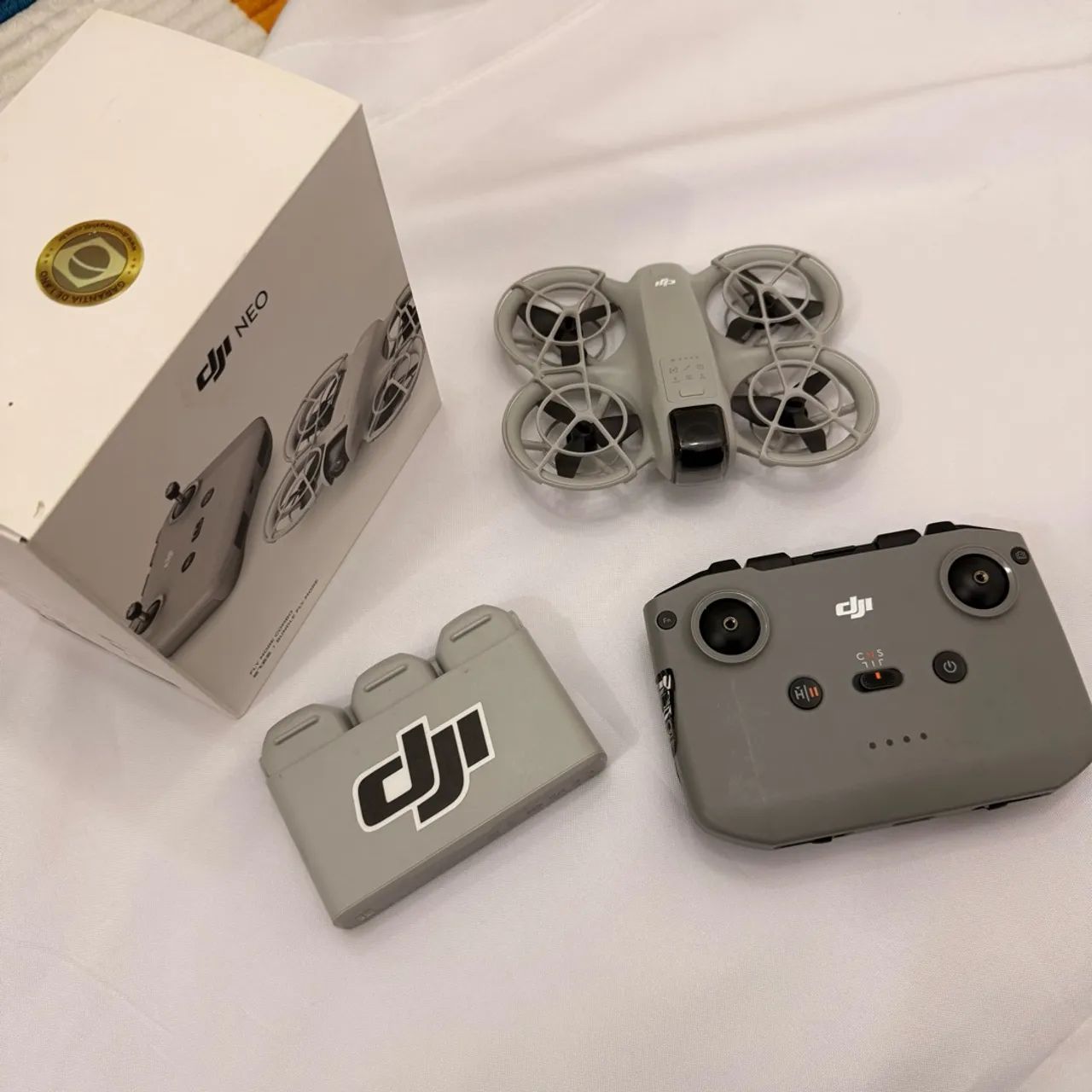 DRONE DJI NEO FLY MORE COMBO - Foto 2