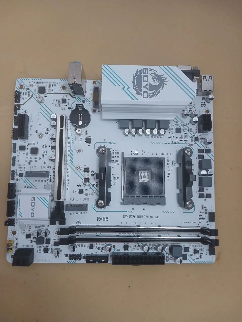 Placa mãe B550 Soyo  - Foto 2