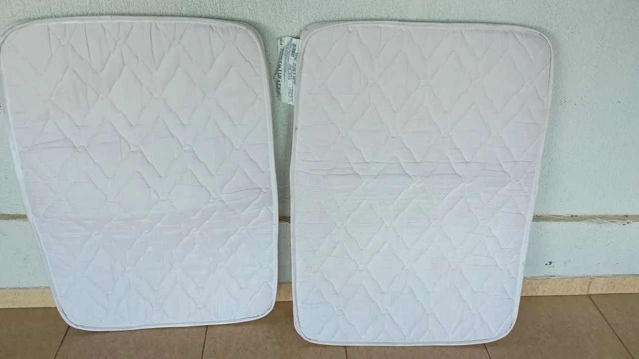2 COLCHÕES DE BEBÊ $50 CADA 