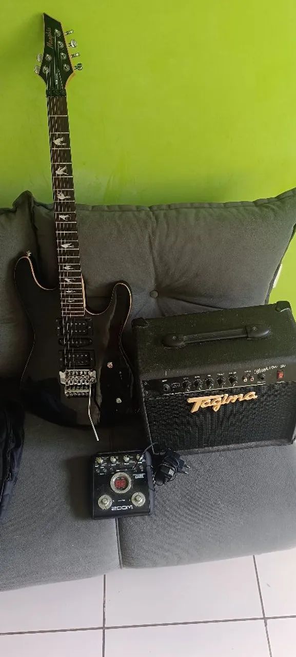 Vendo kit guitarra cubo e pedaleira 