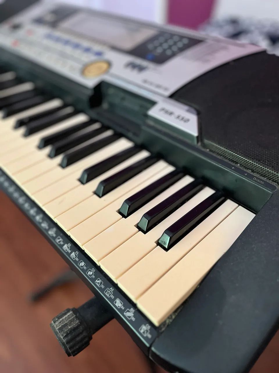 Teclado Yamaha PSR 550 - Instrumentos musicais - Várzea das Moças