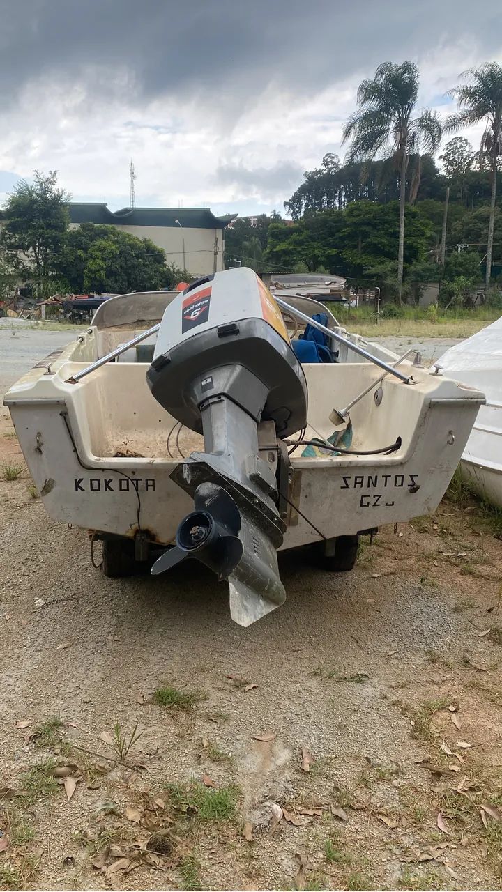 Lancha Magnum Mach 19