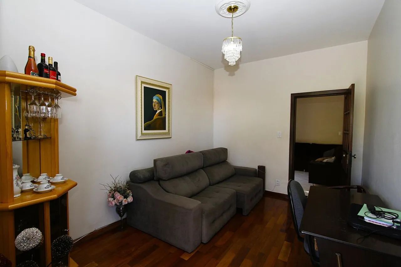 Casa à Venda - Padre Eustáquio, 7 Quartos, 543 m2 - Foto 2