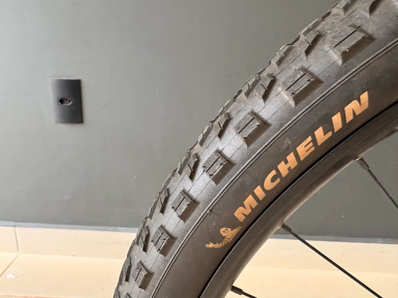 Bicicleta sense react pro 2 meses de uso  - Foto 3