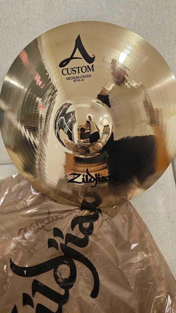 Zildjian A Custom Medium Crash 18' - (NOVO!) a pronta entrega