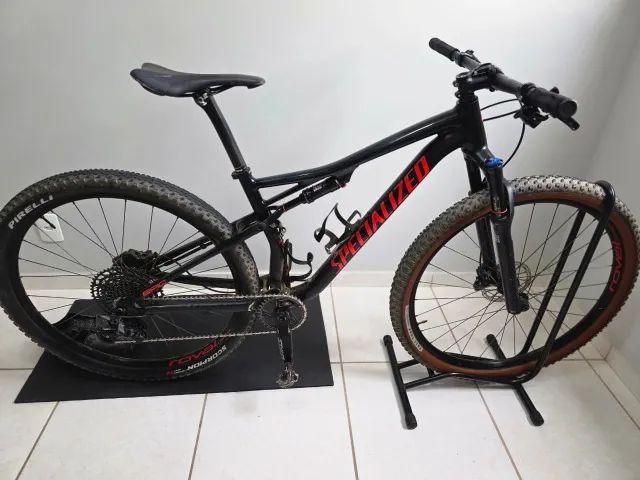 Specialized Epic Full (17-M) - Bike MTB