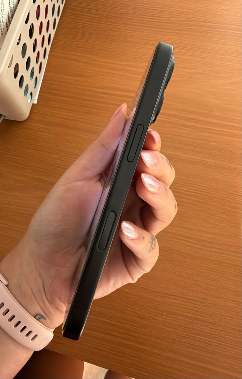 IPHONE 16 excelente estado  - Foto 4