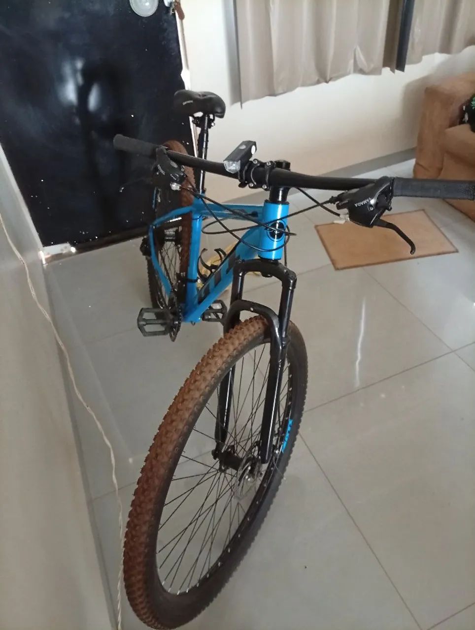 Vendo bicicleta aro 29 com 21 velocidade com nota 