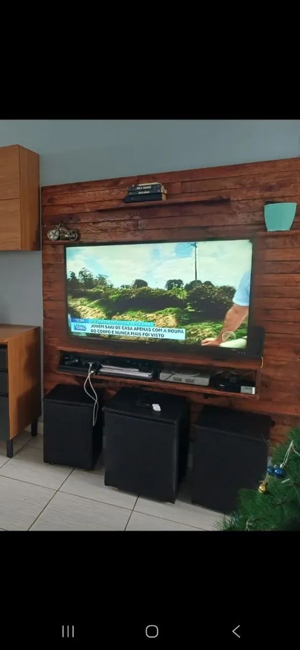 Painel de TV Artesanal 2.00 X 1.60 - leia o anúncio 