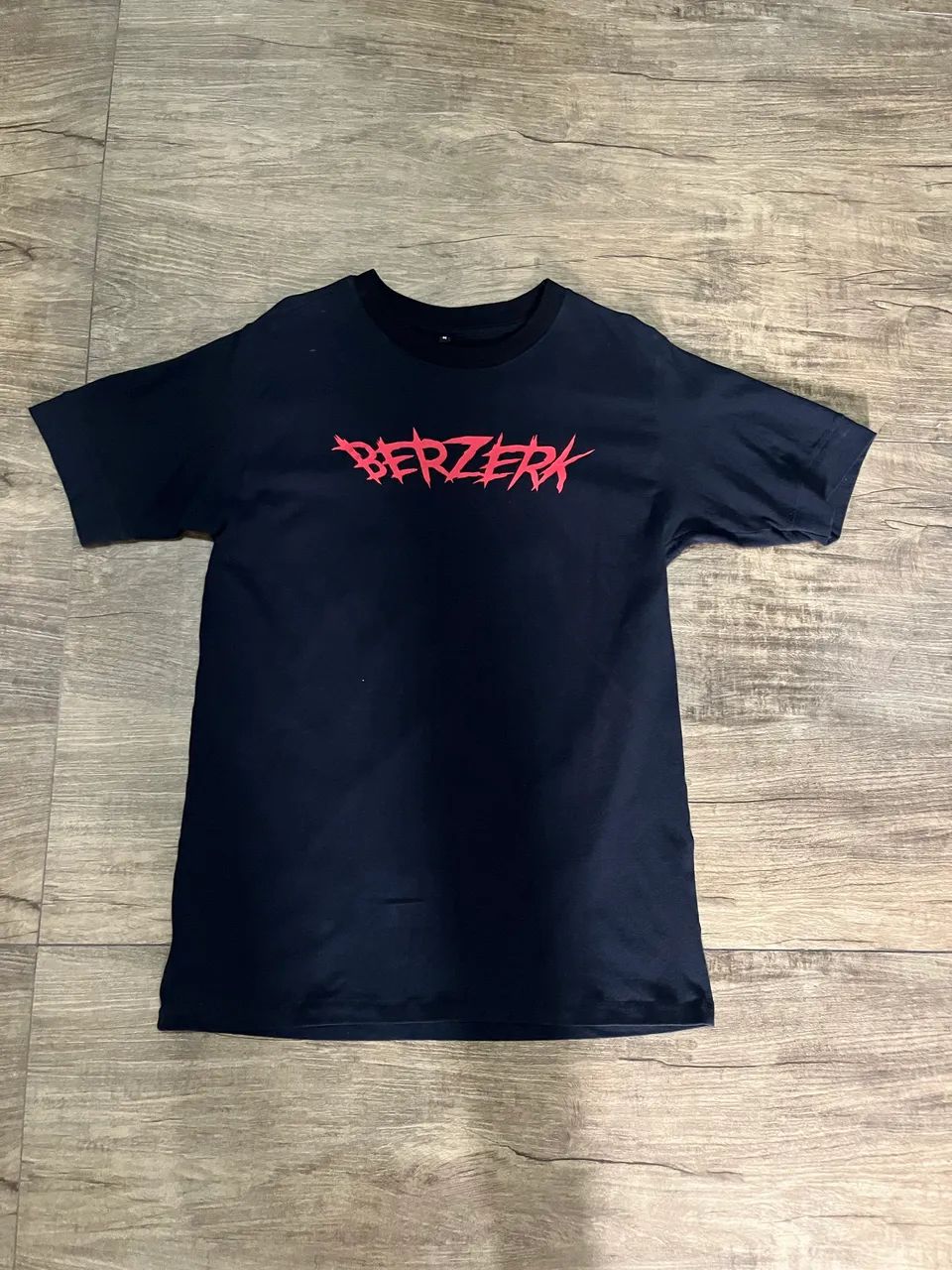 camiseta oversize berzerk  - Foto 2