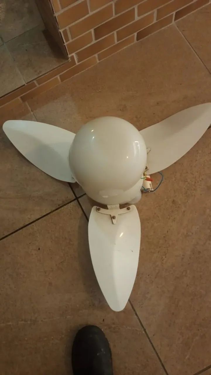 Ventilador de teto 